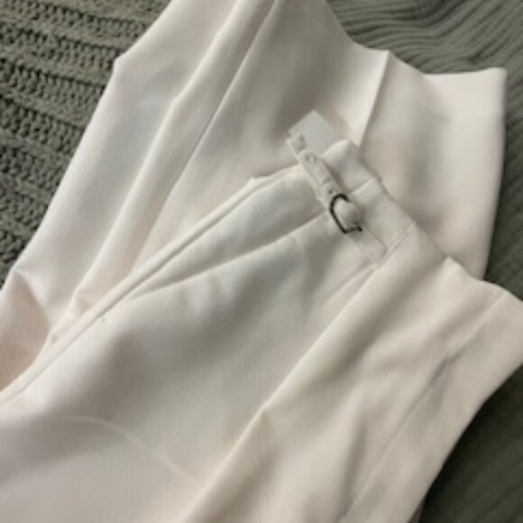 Abercrombie High-Waister Sloan WITH BUCKLE - Picture 7 of 7